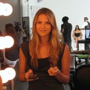 Meet your Posher, Daniela